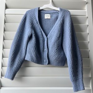 Abercrombie semi cropped cardigan